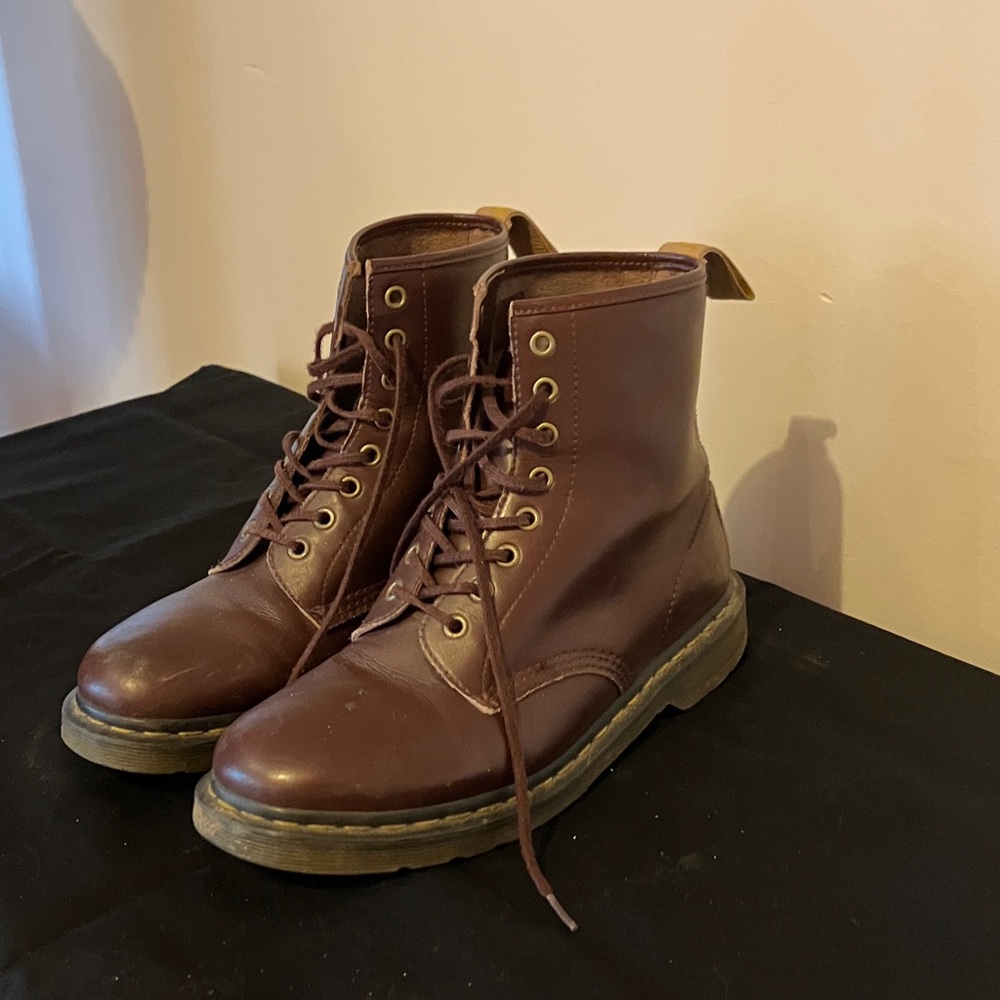 Dr. Martens Burgundy Leather lace up Boots